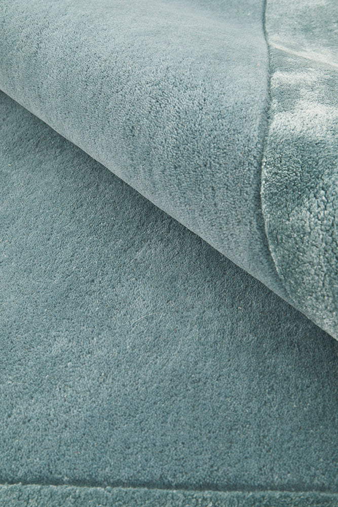 Elodie Aegean Runner