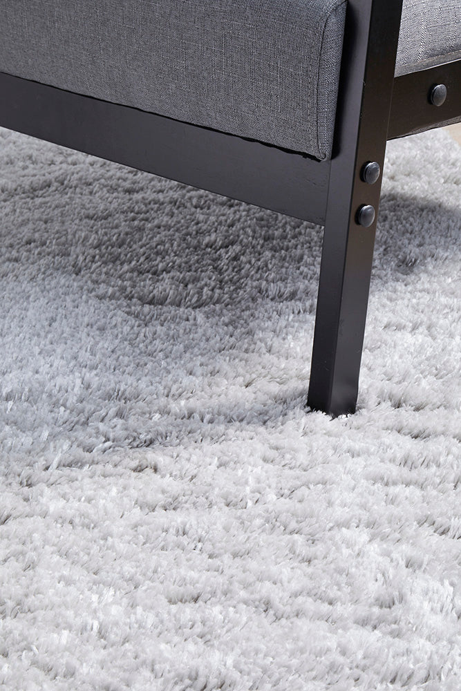 Leah Silver Rug