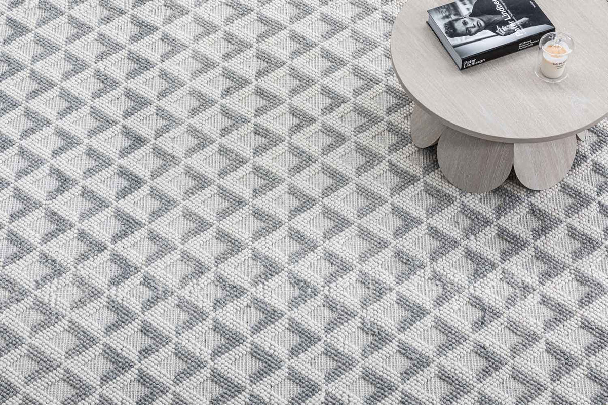 Kendrick Diamonds Rug