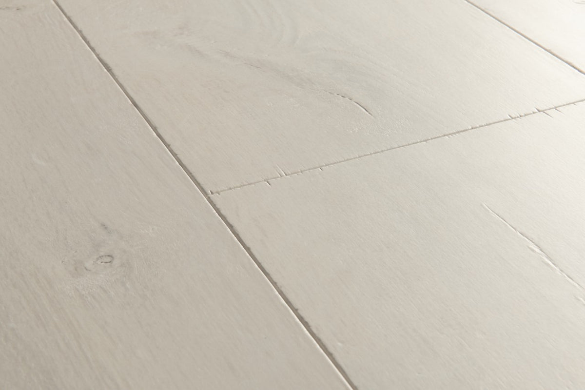 Soft Patina Oak | Quick-Step Perspective Nature Laminate | Flooring Sydney Rugs 'N' Timber