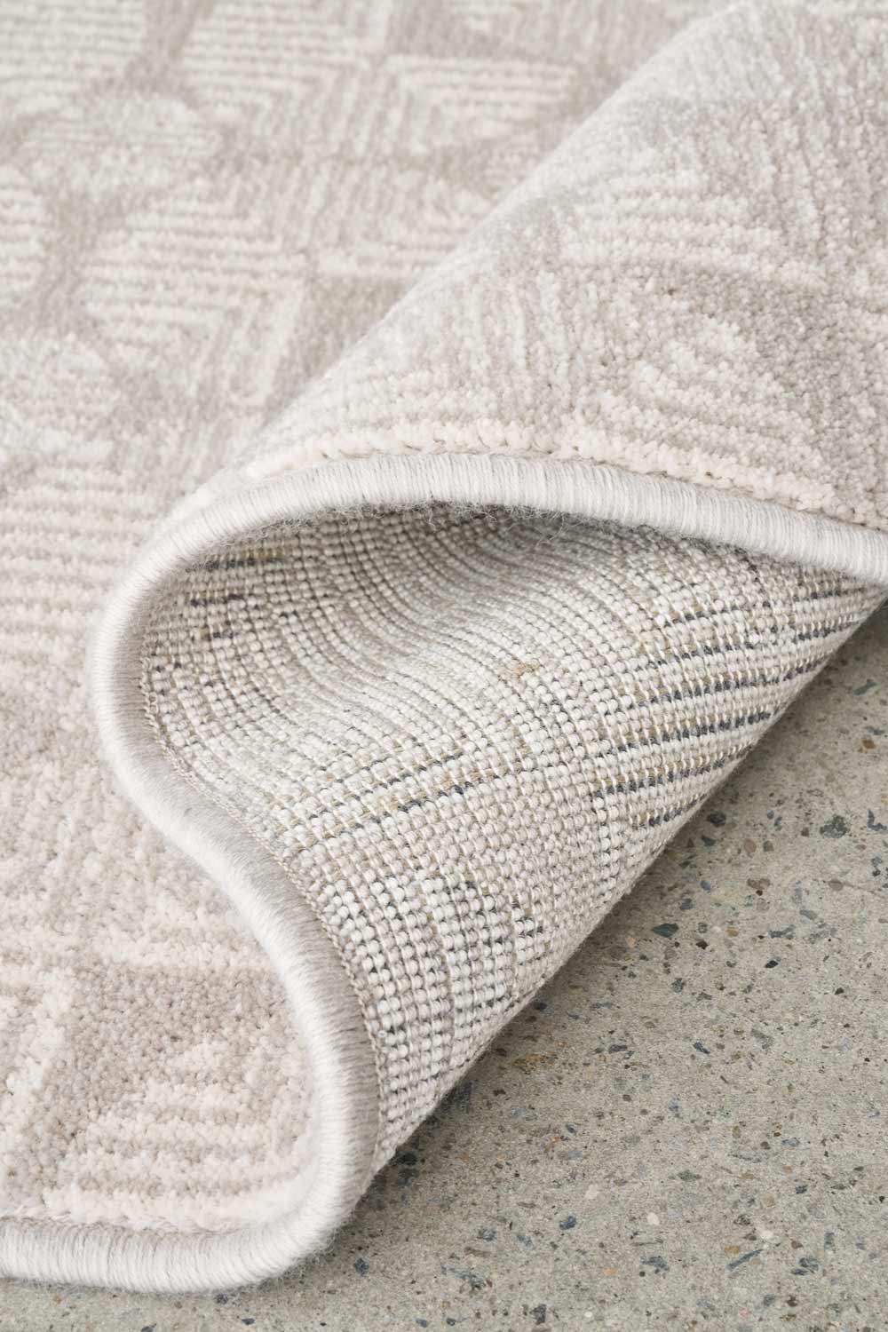 Madelyn Tessera wool rug texture and detailing