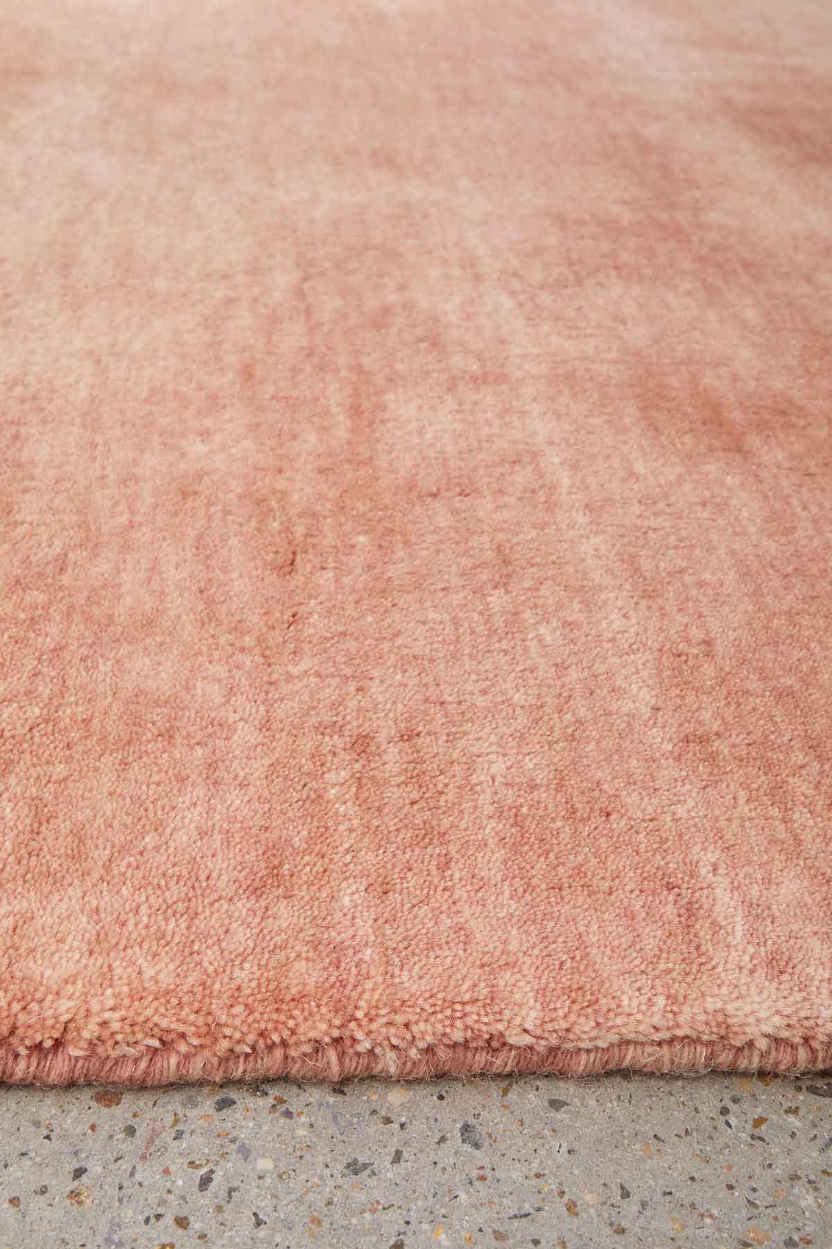 St Kitts - Roxanne Guava Rug