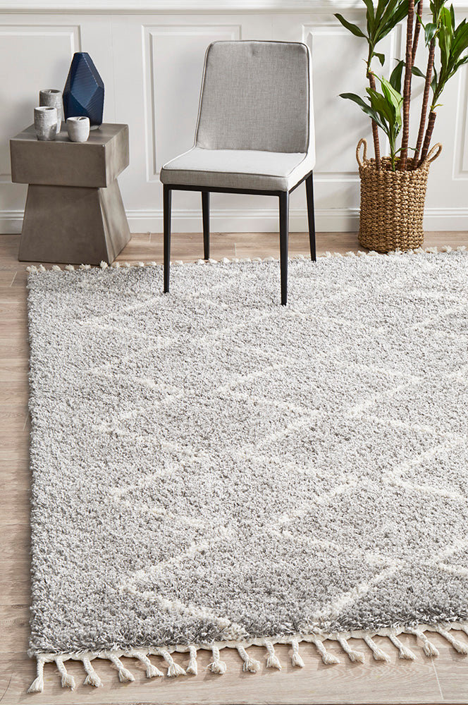 Catalina Silver Zig Zag Rug
