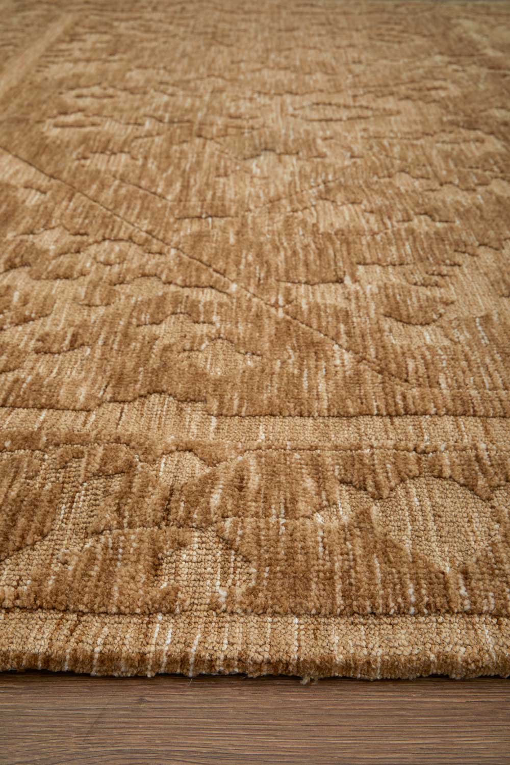 Vivienne Manor traditional distressed hallway runner with warm caramel, honey and soft beige floral tones.