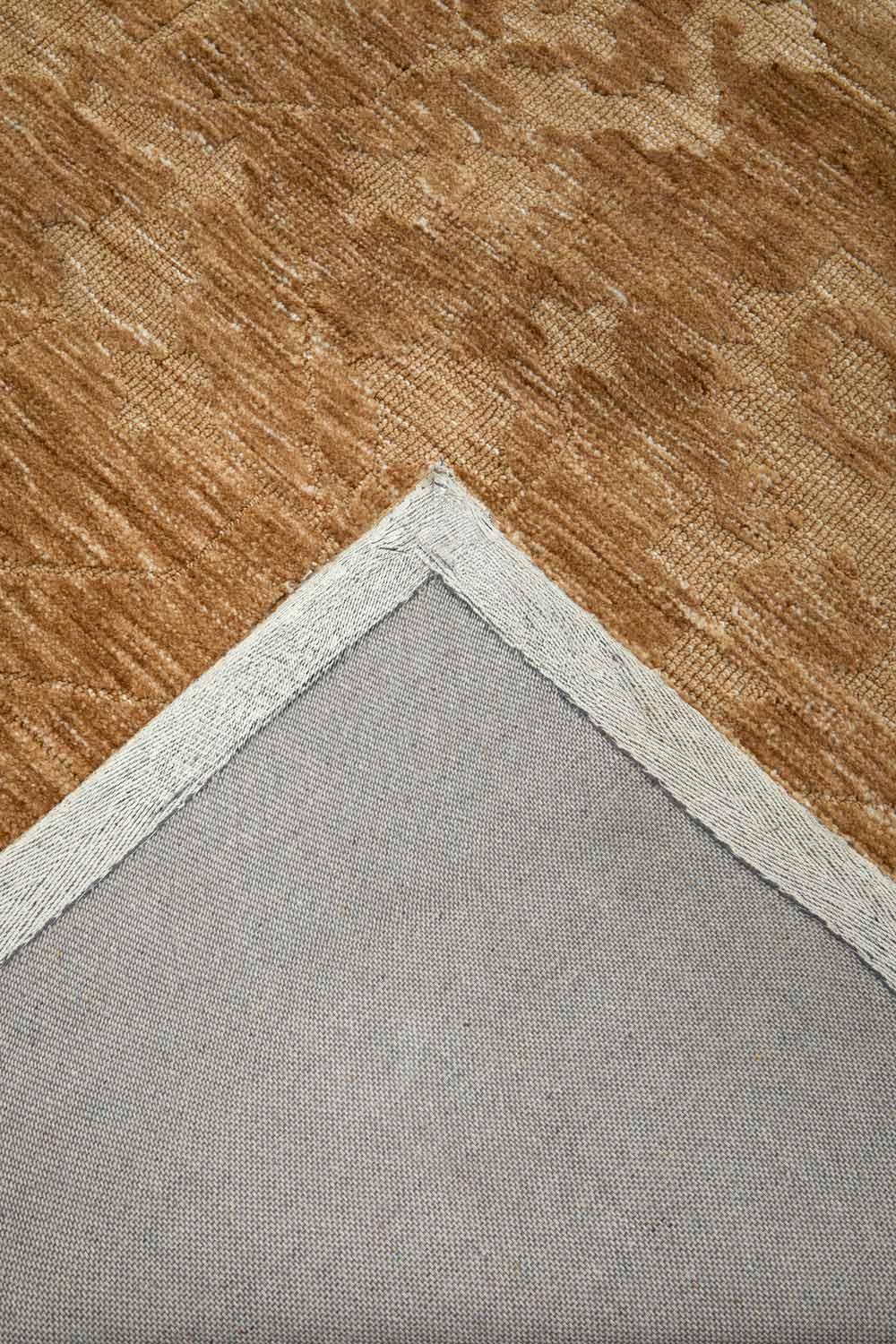 Vivienne Manor traditional distressed hallway runner with warm caramel, honey and soft beige floral tones.