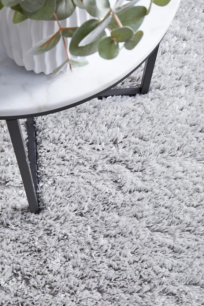 Leah Silver Rug
