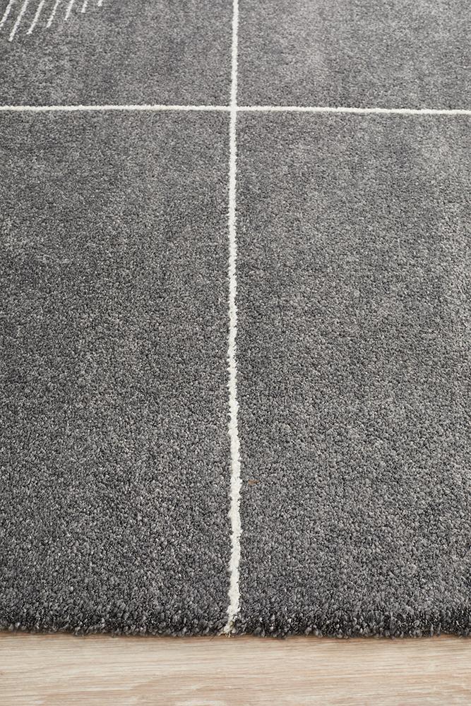 Charlotte Charcoal Geometric Rug