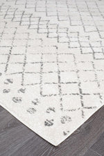 Ariana Ivory Moroc Tribal Rug