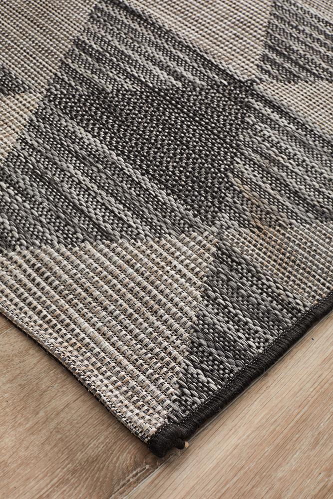River Black Waterproof Runner | Outdoor Runners Belrose | Rugs N Timber