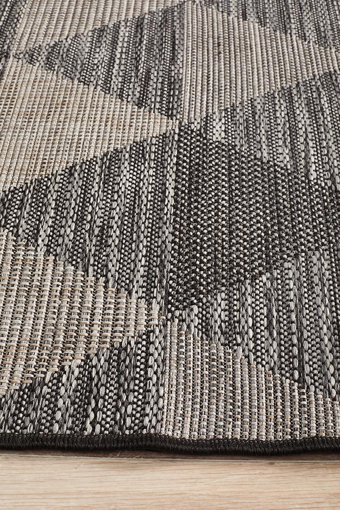 River Black Waterproof Runner | Outdoor Runners Belrose | Rugs N Timber