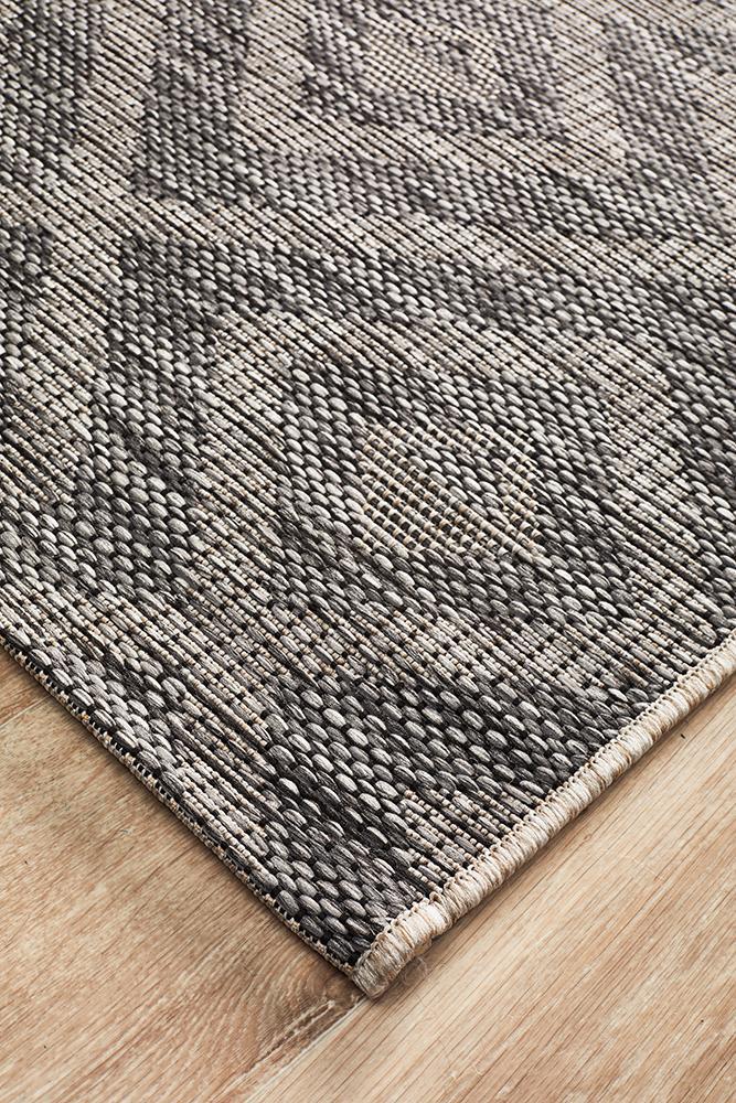 River Black Waterproof Runner | Outdoor Runners Belrose | Rugs N Timber