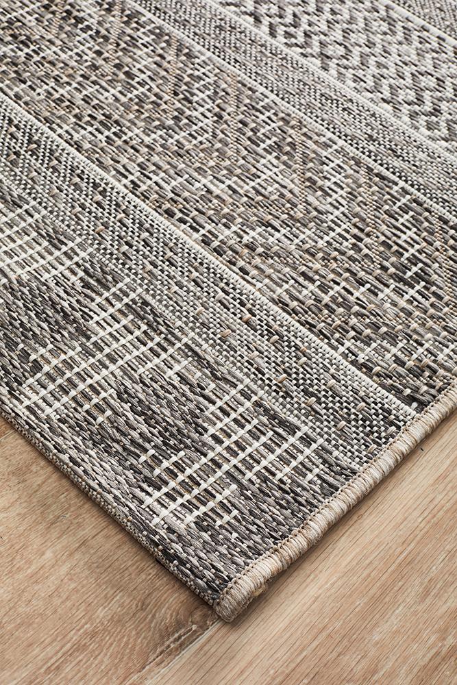 River Black Waterproof Runner | Outdoor Runners Belrose | Rugs N Timber