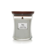 Woodwick Candle - Medium - Lavender & Cedar